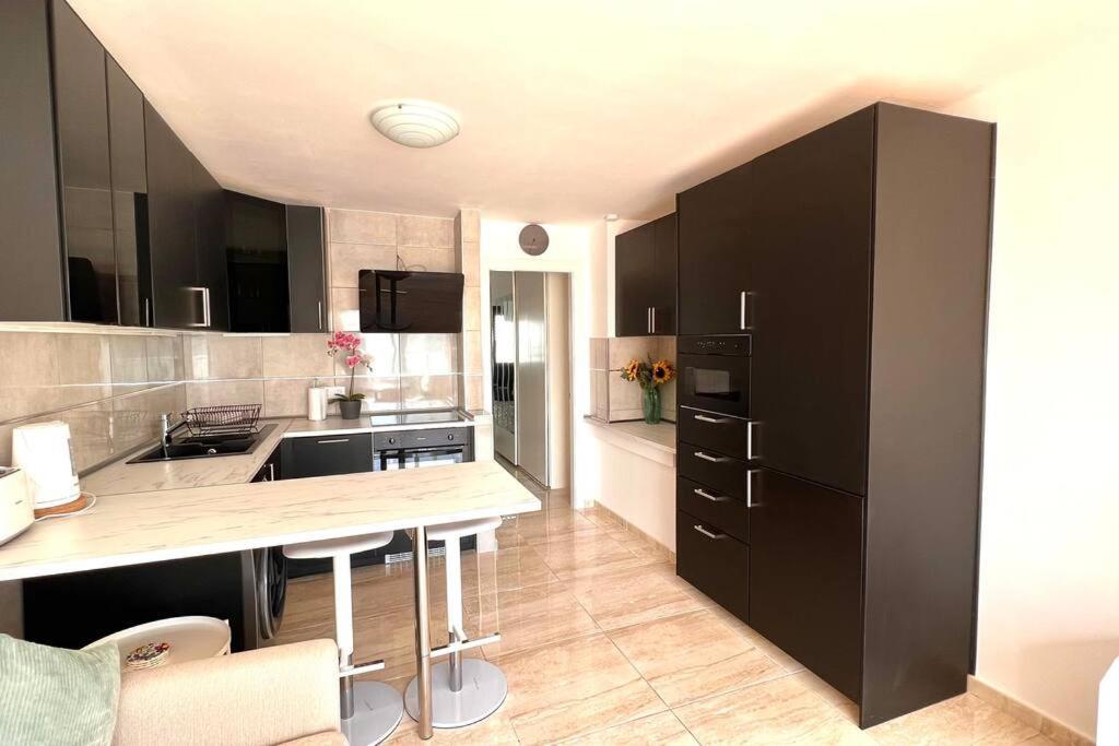 Casa Teddy - Central And Modern One Bedroom Apartment Tias Luaran gambar